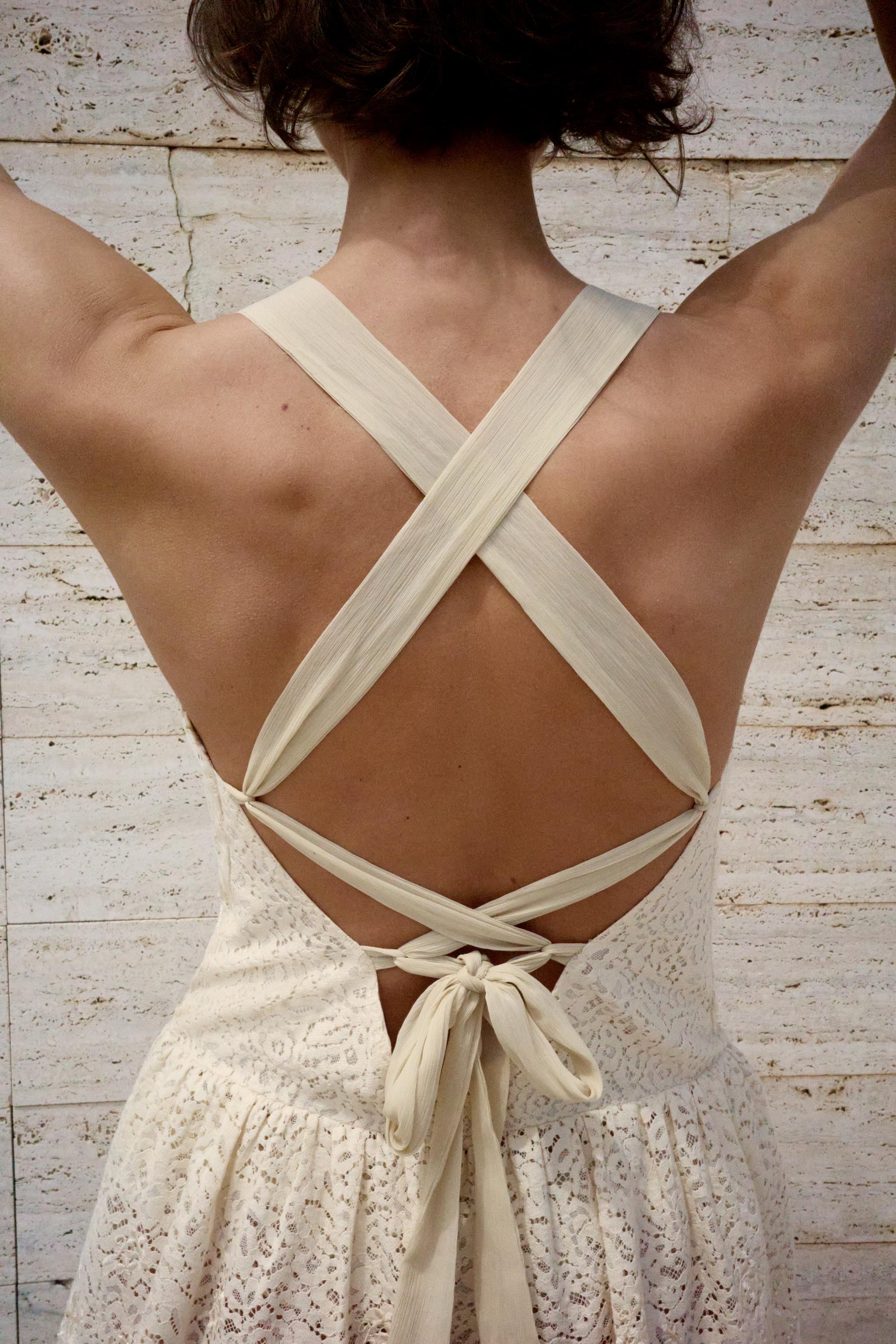 TOP EN DENTELLE BRODÉE BIMATIÈRE
